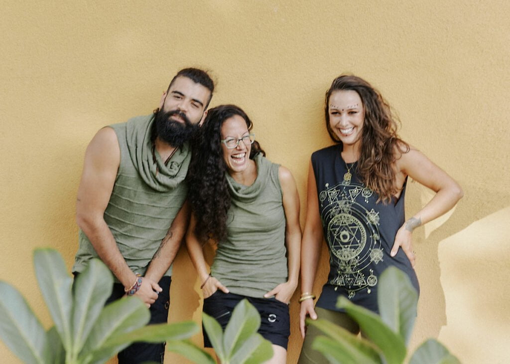 Behind-the-scenes look at Avanyah's photo shoot featuring eclectic alternative streetwear and vibrant festival fashion ensembles
