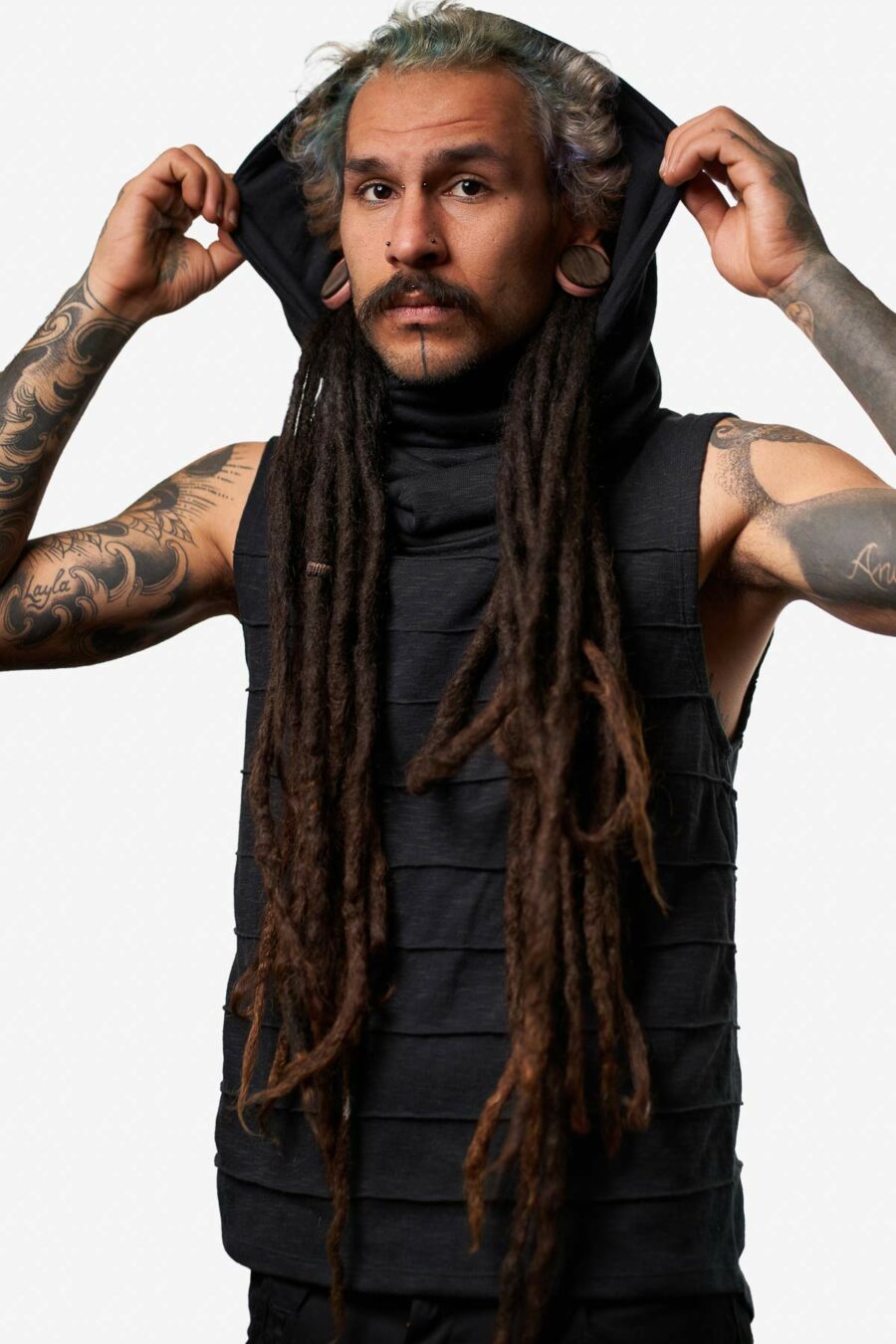 juno-hooded-altrernative-streetwear-tank-top-black-for-men-alternative-streetwear-and-festival-fashion-avanyah
